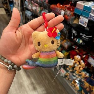 Hello kitty Hawaii keychain